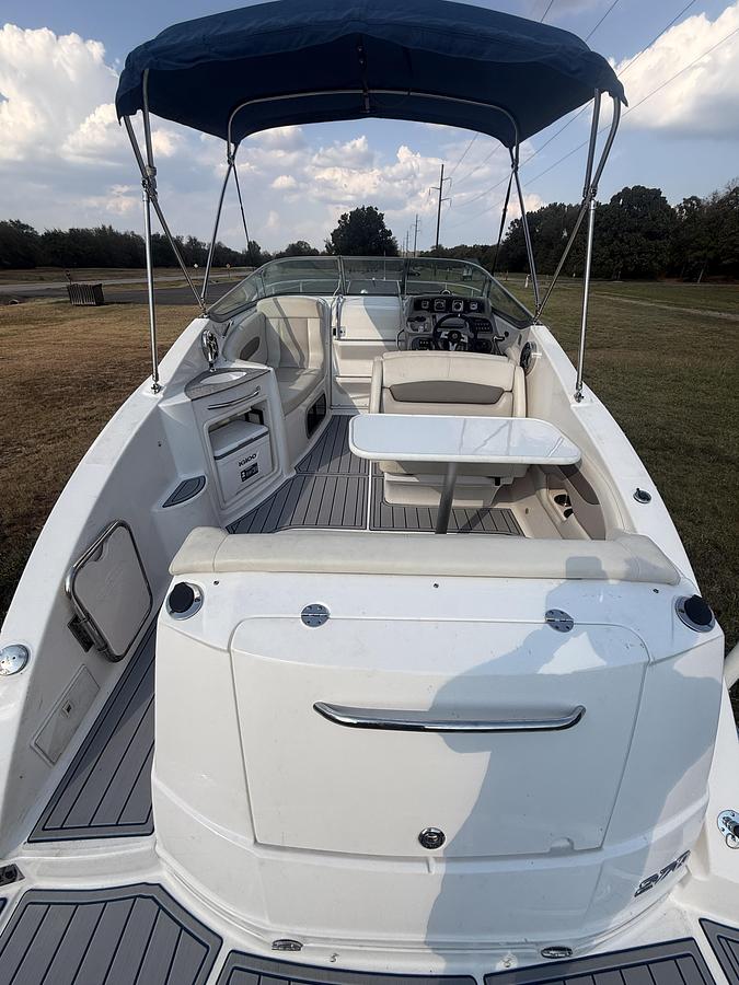 Used 2012 Chaparral 270