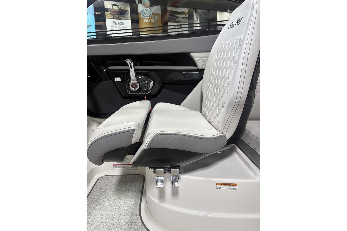 2025 Sea Ray SLX 260 Surf