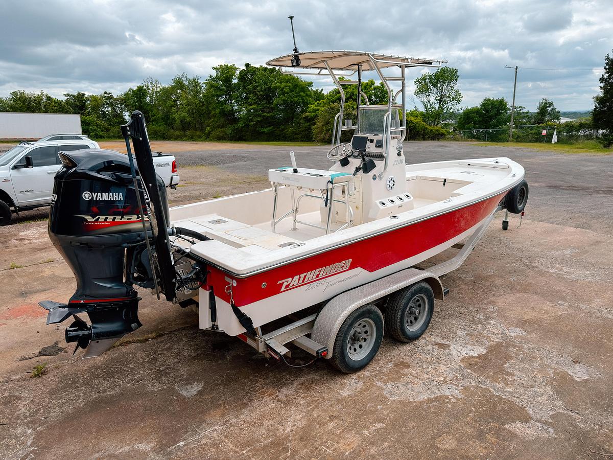 Used 2008 Pathfinder Tournament 2200