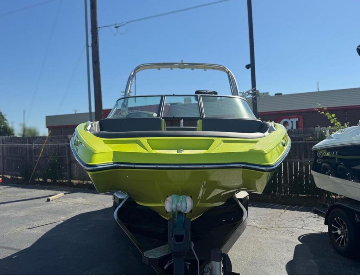 Used 2018 MasterCraft XT22