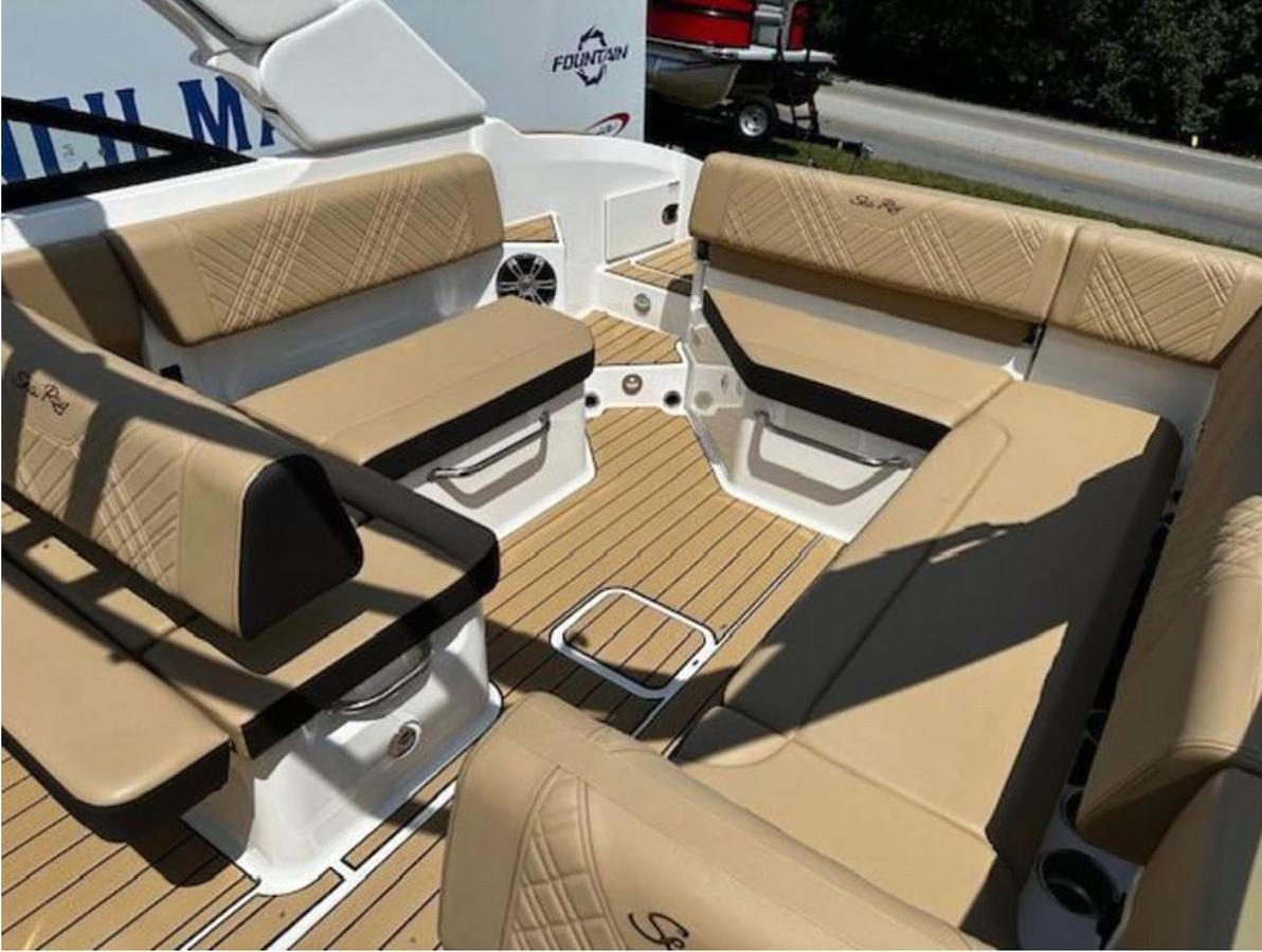 2025 Sea Ray SDX 270 Surf