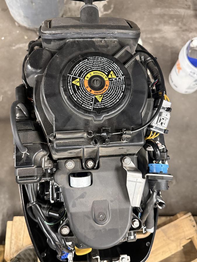 Used 2020 Mercury 25 hp Four Stroke
