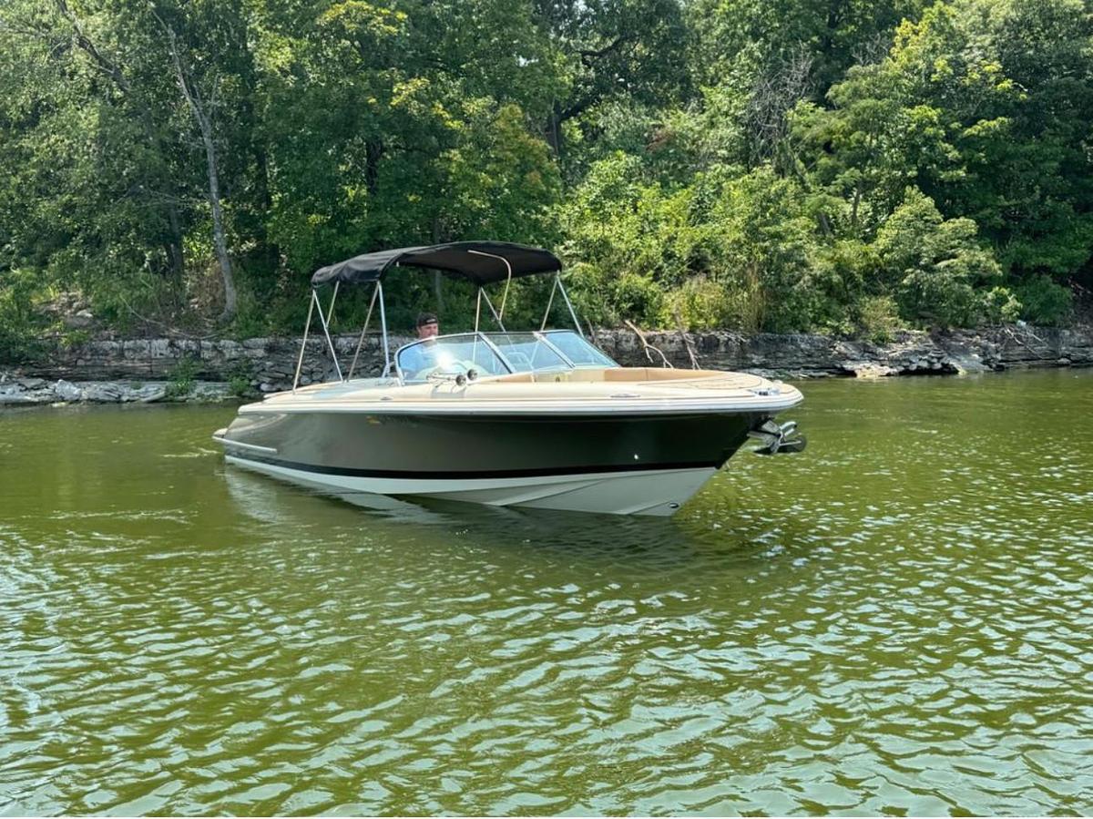 Used 2019 Chris Craft Launch 27