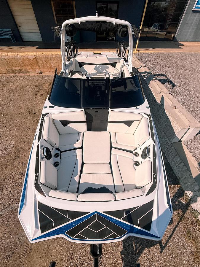 Used 2022 Supreme ZS232