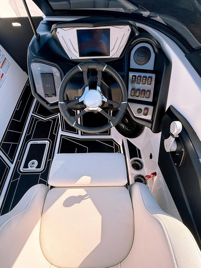 Used 2022 Supreme ZS232