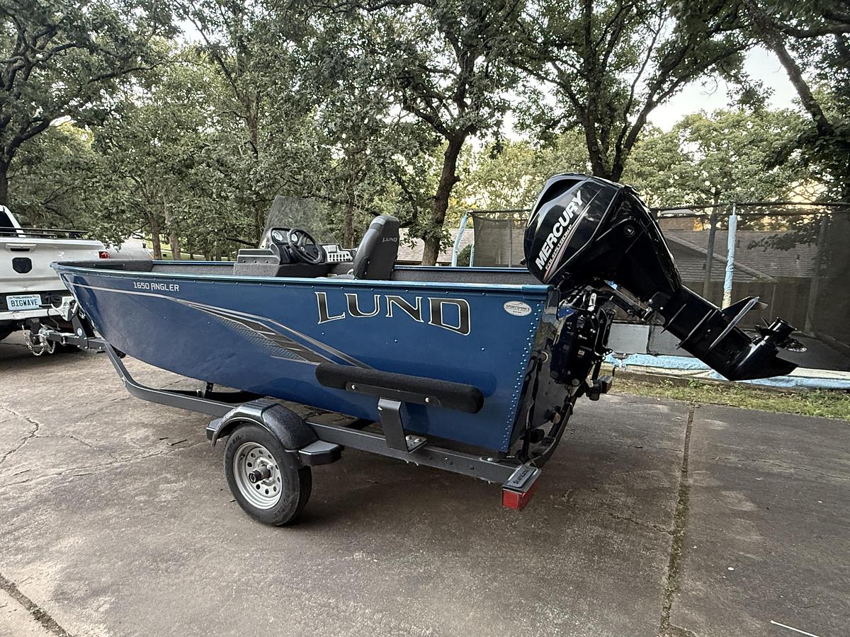Used Light weight fishing rig!