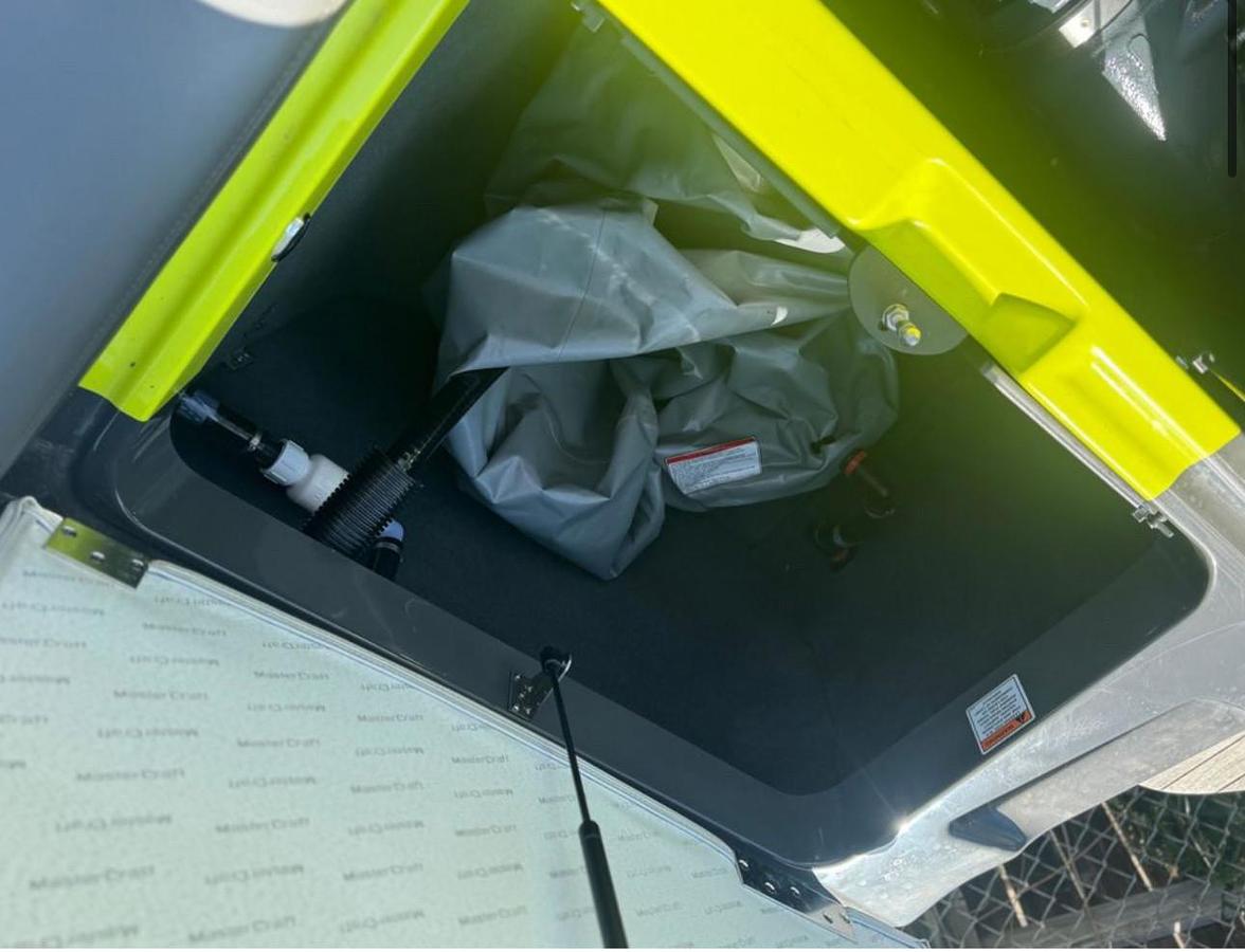 Used 2018 MasterCraft XT22