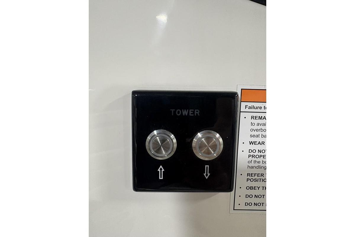 2025 Sea Ray SLX 260 Surf