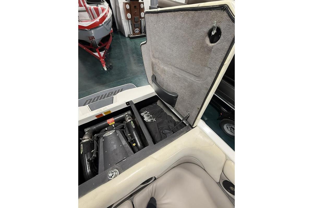 Used 2009 Malibu Wakesetter VLX