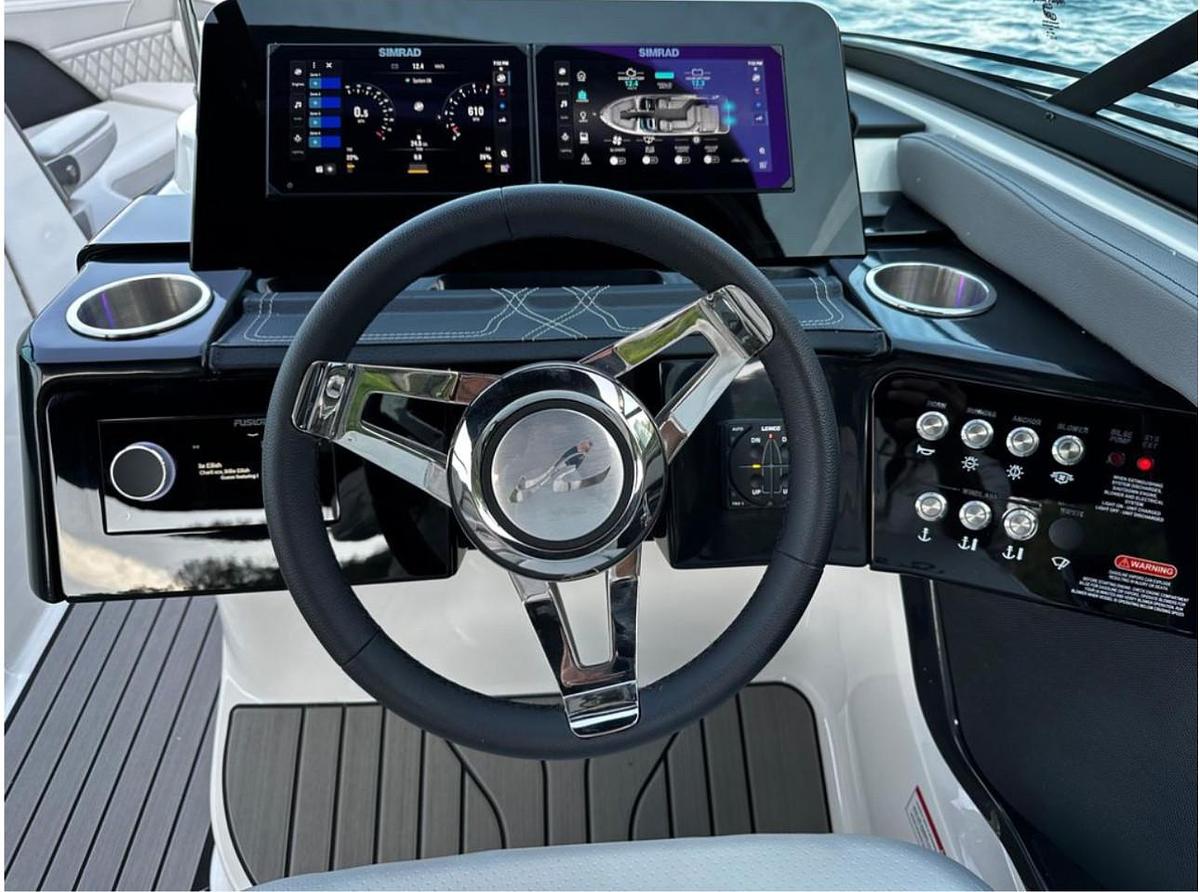 2025 Sea Ray SLX 260