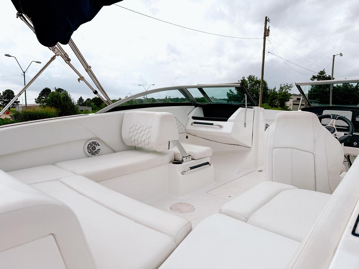 Used 2022 Four Winns H1