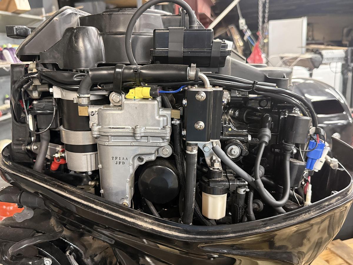 Used 2020 Mercury 25 hp Four Stroke