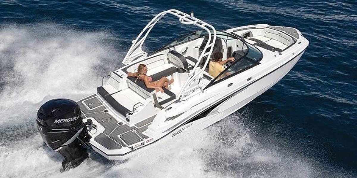 2025 Monterey M Series (Outboard) M-45