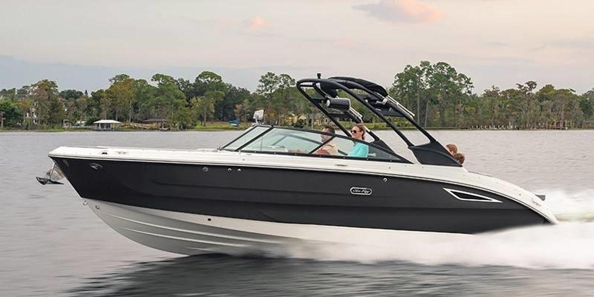 2026 Sea Ray SDX 270