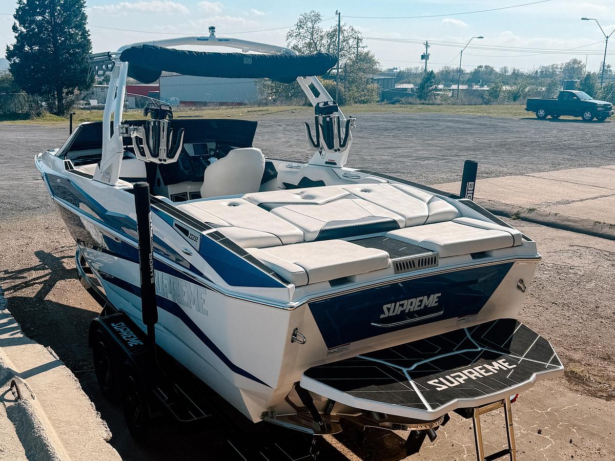 Used 2022 Supreme ZS232