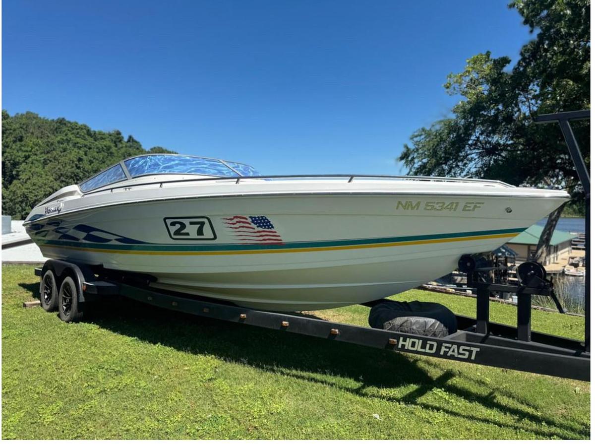 Used 2000 Formula 271 FASTech