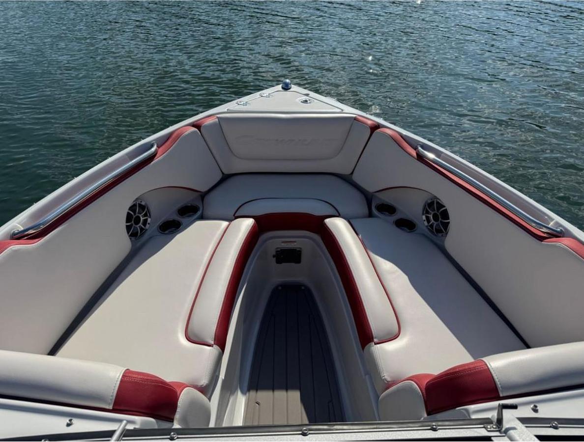 Used 2018 Crownline 225 SS