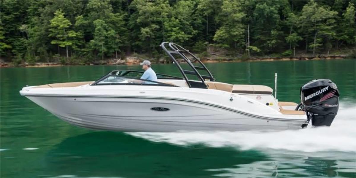 2025 Sea Ray SPX 230 OB