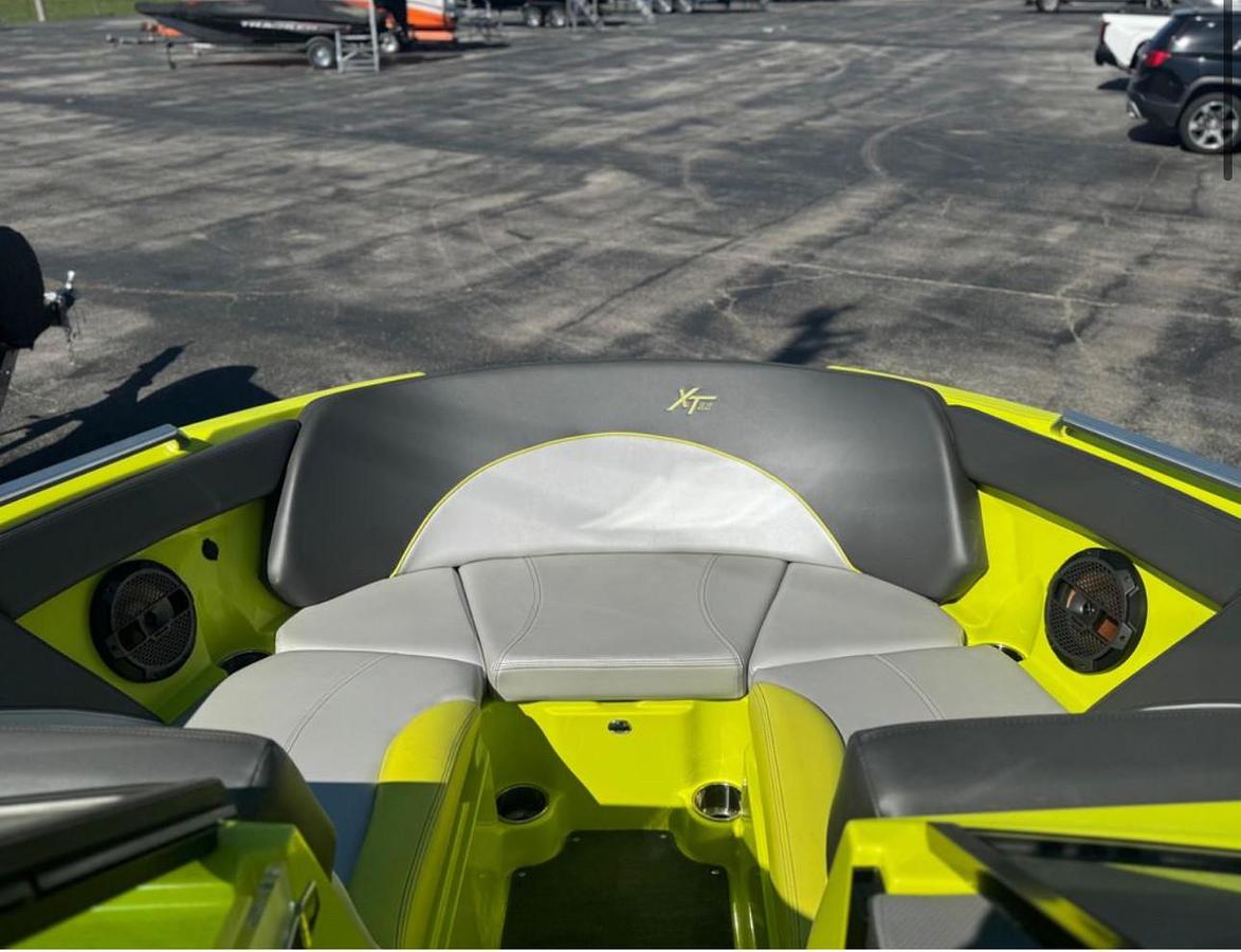 Used 2018 MasterCraft XT22