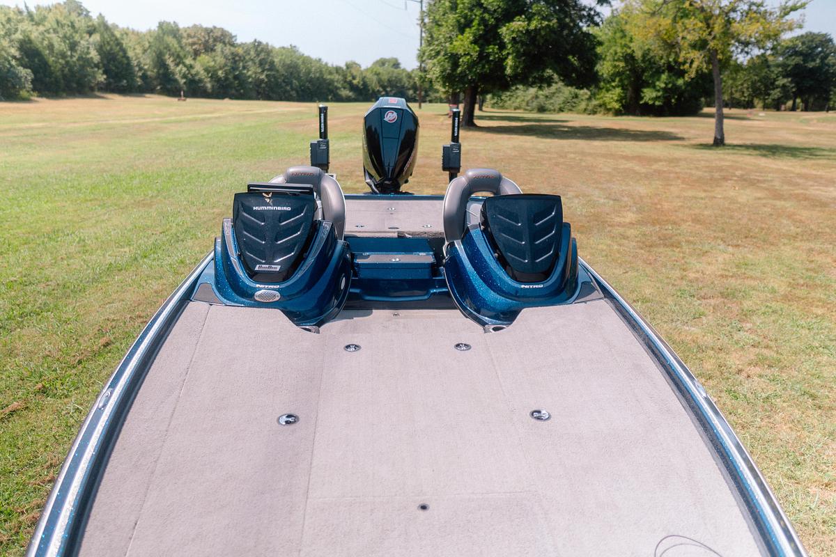 Used 2019 Nitro Z20 Dual console Pro Caster
