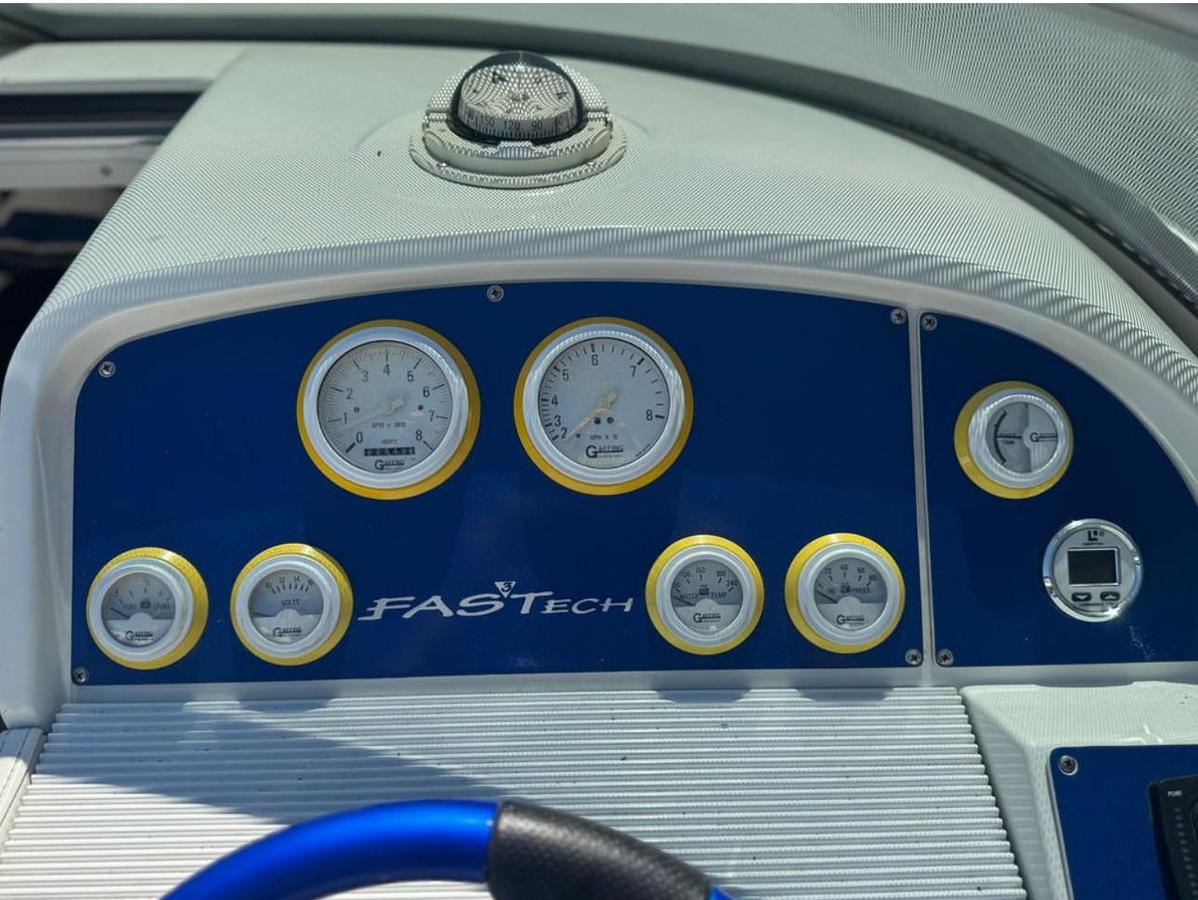 Used 2000 Formula 271 FASTech