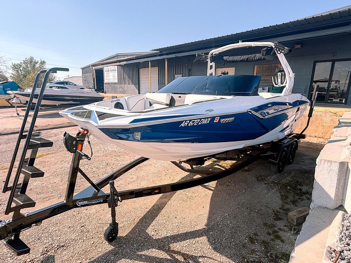 Used 2022 Supreme ZS232