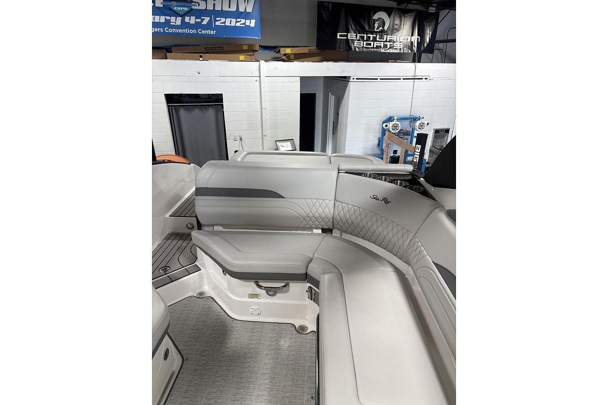 2025 Sea Ray SLX 260 Surf