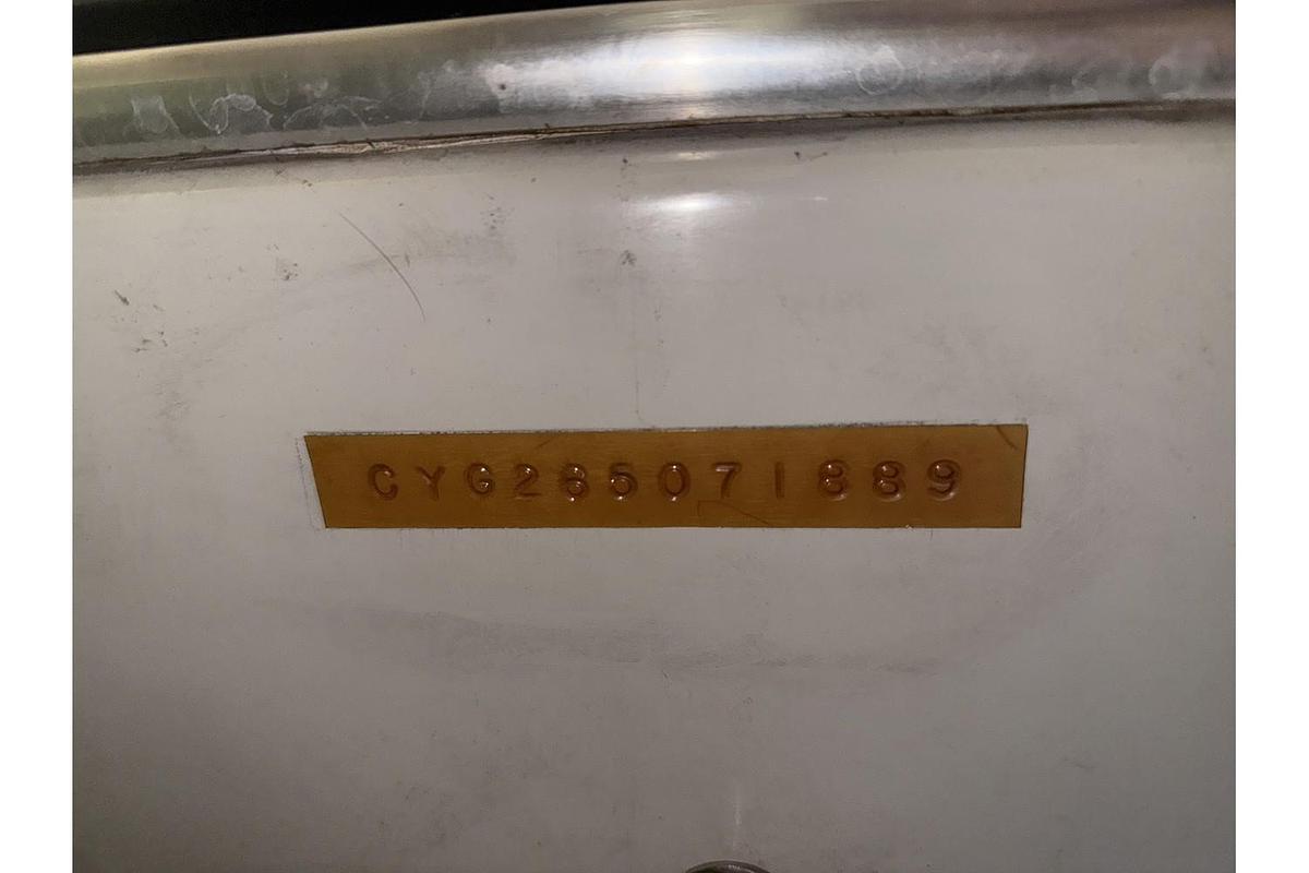 Used 1989 Celebrity 181