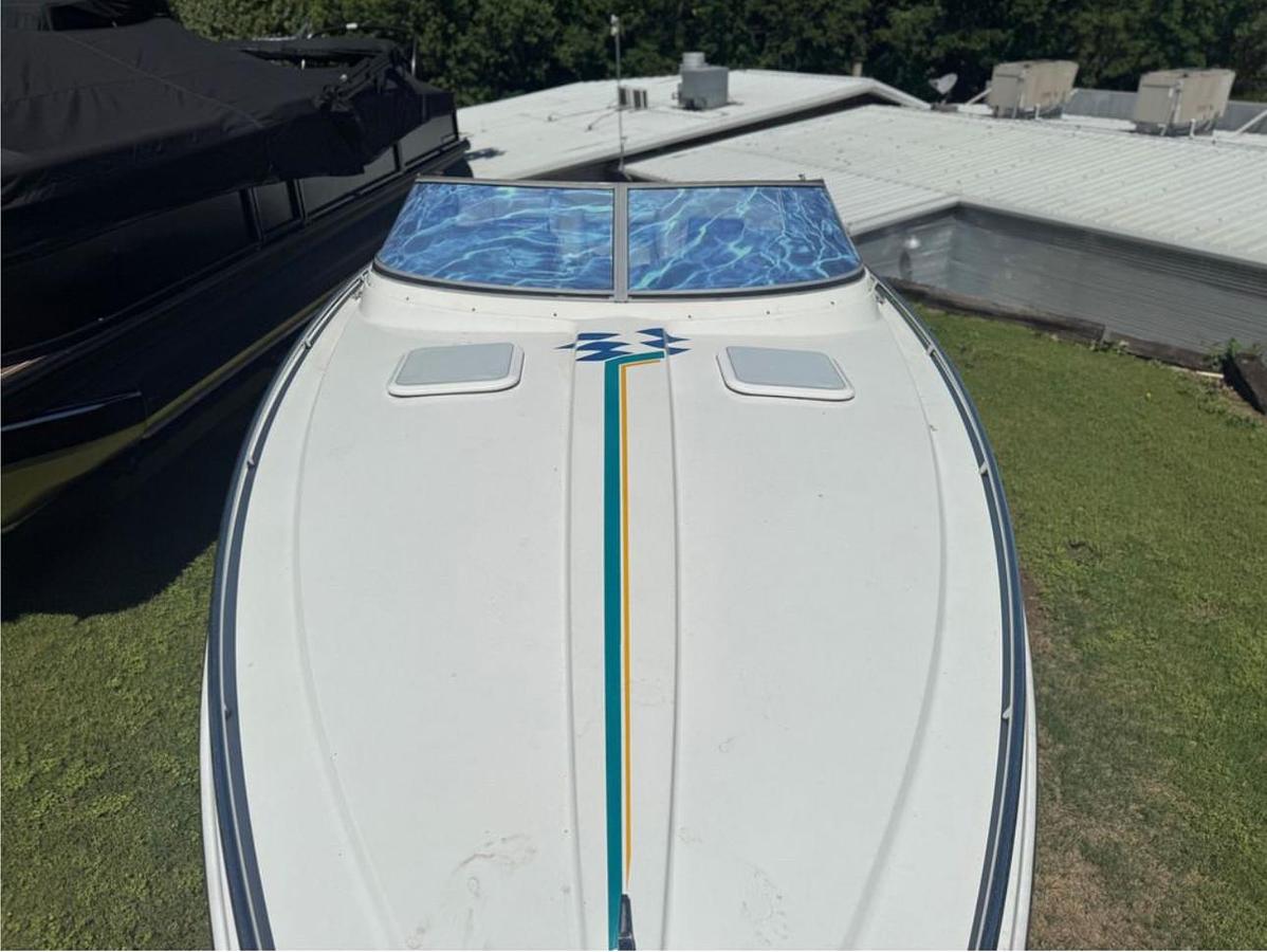 Used 2000 Formula 271 FASTech