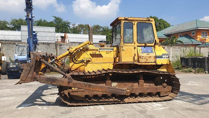 Used 1989 KOMATSU D53P-17