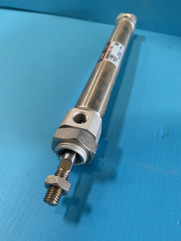 Used CDM2BZ20-125-C80 SMC cylinder