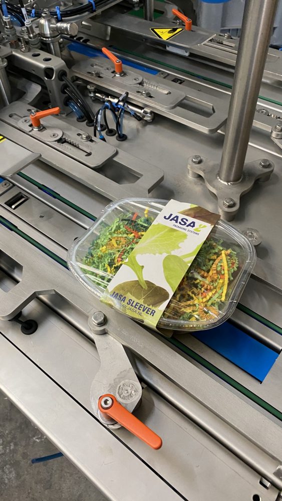 Used Fully automatic twin lane Jasa sleever, brand new