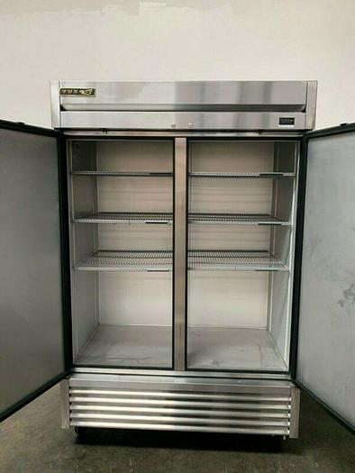 Used True T-49-HC Two-Door Commercial Refrigerator w/ Hydrocarbon refrigerant Ft 115V
