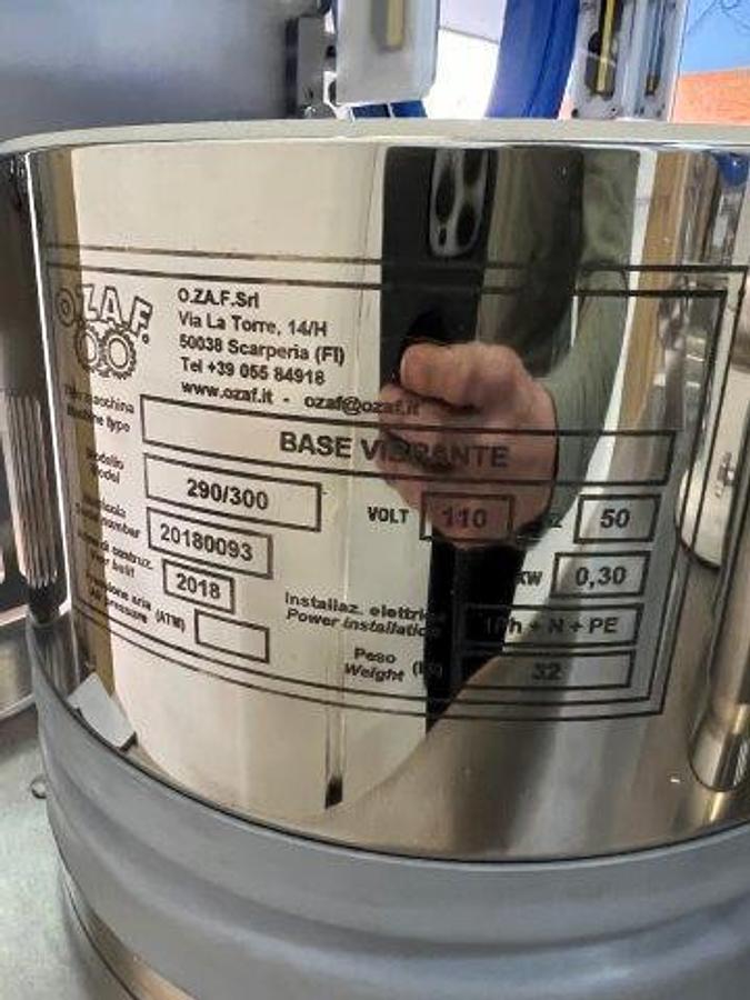 Used Unused AST GENiSYS R20 Multi-Format Aseptic Filling & Closing System