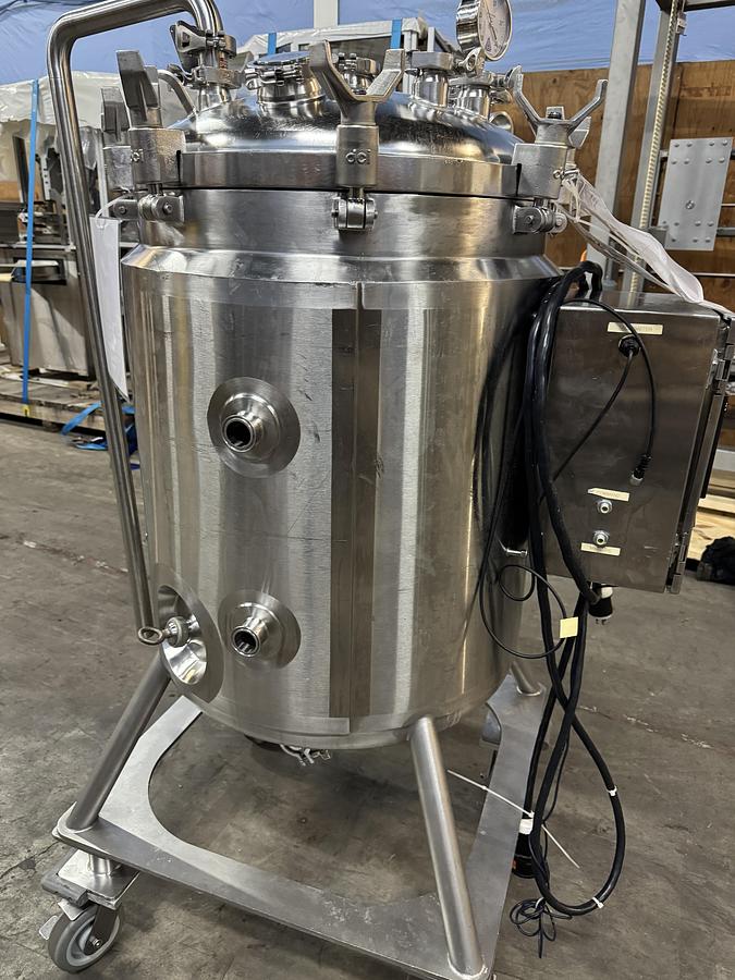 Used DCI 200 Liter Jacketed Stainless Steel Mixing Tank