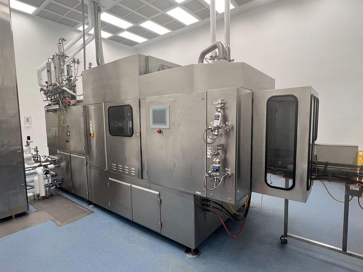 Used Weiler 640 Blow-Fill-Seal Machine