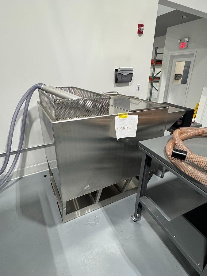 Used Weiler 628 Blow-Fill-Seal Machine