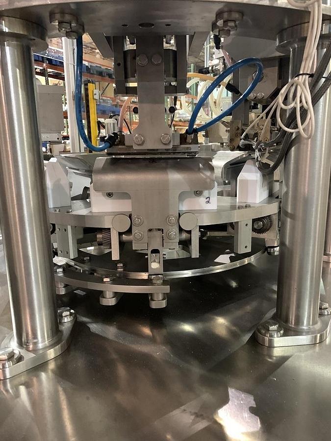 Used Pentafill Unit Dose Monoblock Vial Filling & Sealing Machine