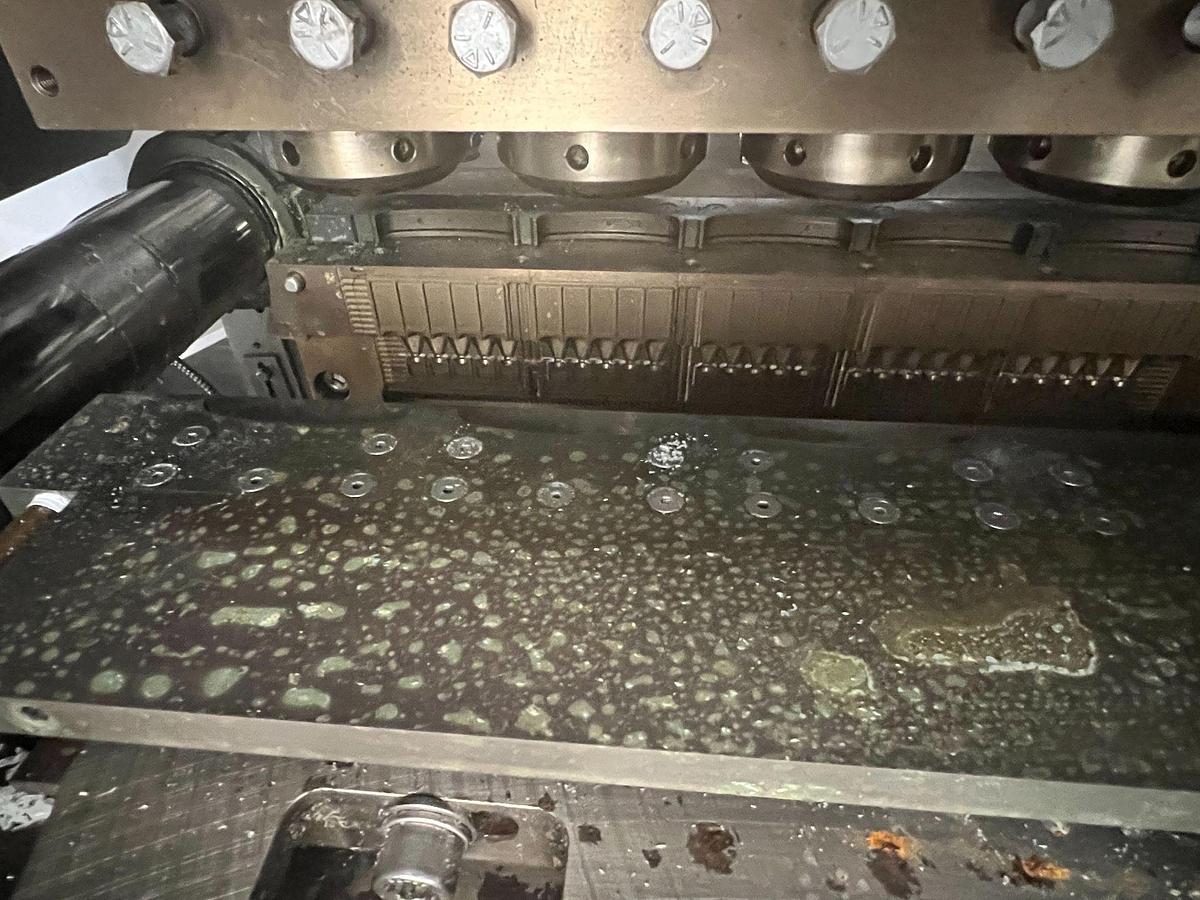 Used Weiler 640 Blow-Fill-Seal Machine