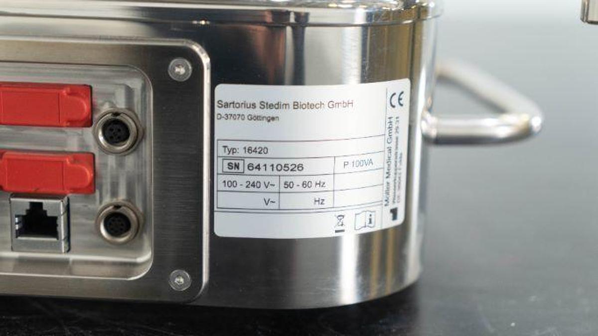Used Sartorius Stedim SteriStart Universal Pump
