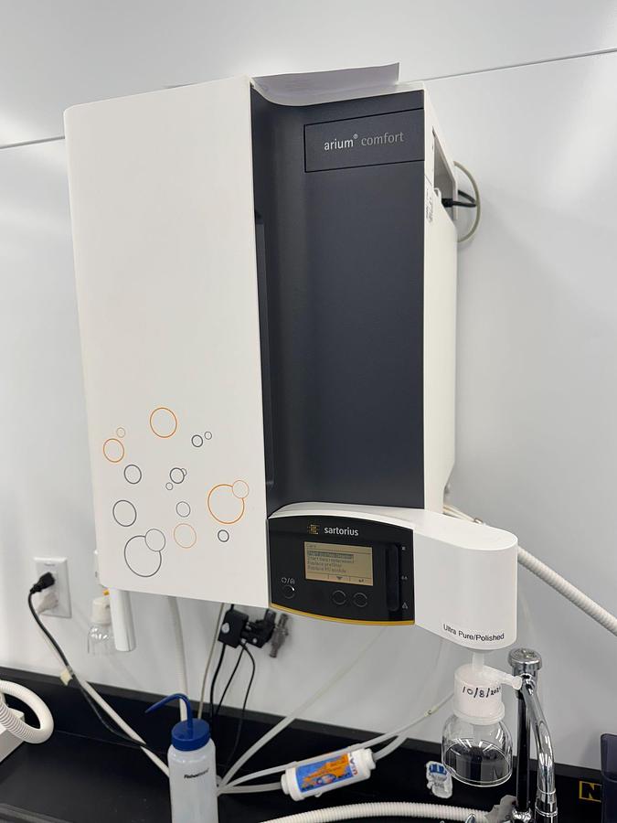 Used Sartorius H2O - L - 1 - UV - B Arium Comfort Water Purification System