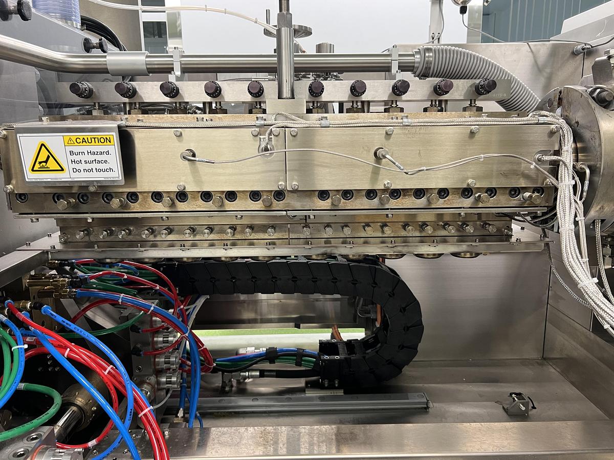 Used Weiler 640 Blow-Fill-Seal Machine for 1.5mL Vials