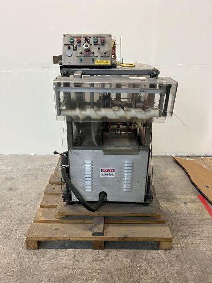 Used Universal Machine Leaflet Outserter
