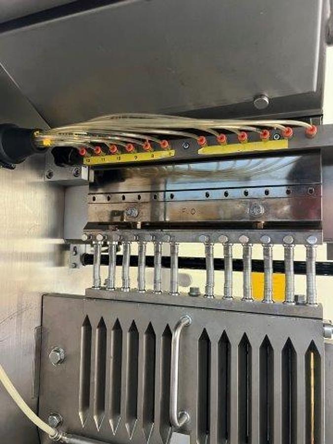 Used IMA Precisa 12 High Speed Checkweigher