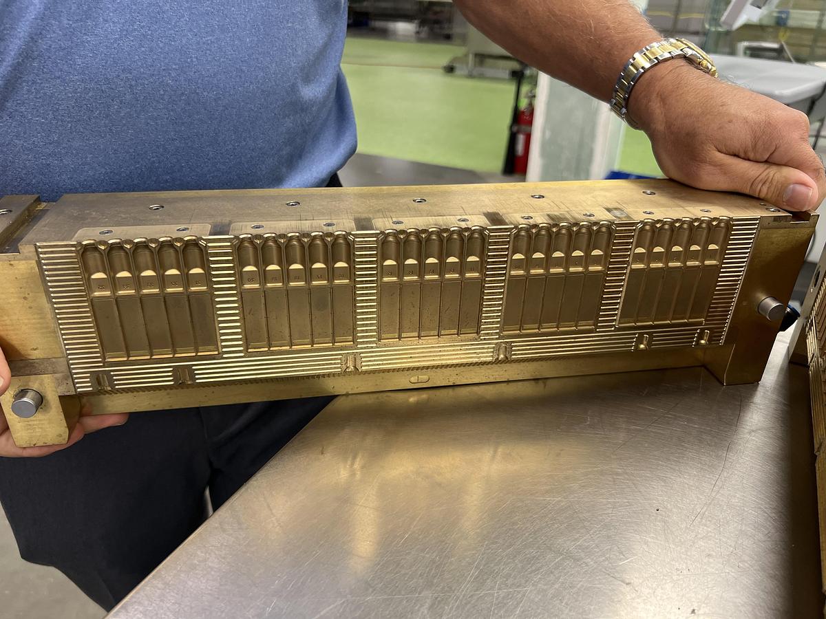 Used Weiler 624 Blow-Fill-Seal Machine