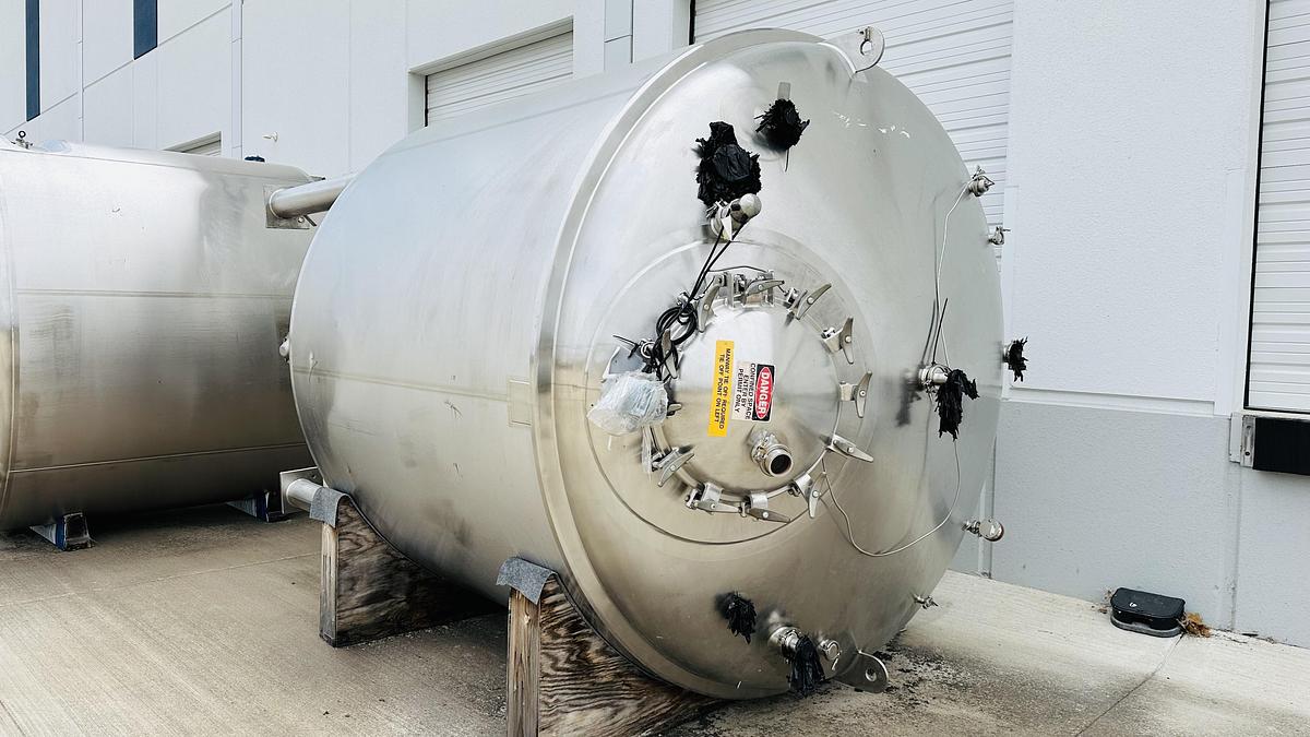 Used Precision Stainless 10,000L Mix Tank