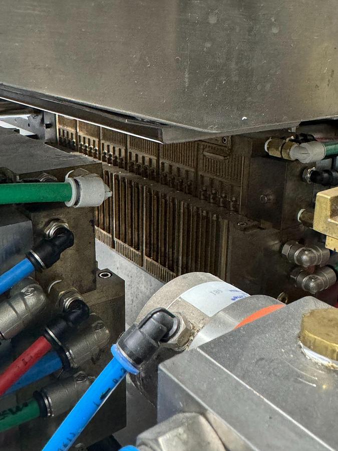 Used Weiler 628 Blow-Fill-Seal Machine