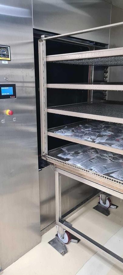 Used Glass Bottle Filling, Capping, & Terminal Sterilization Line for LVP