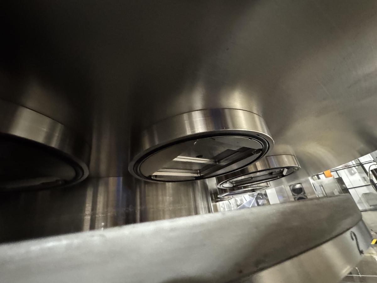 Used Wilco R12 Automated Leak Detection Machine