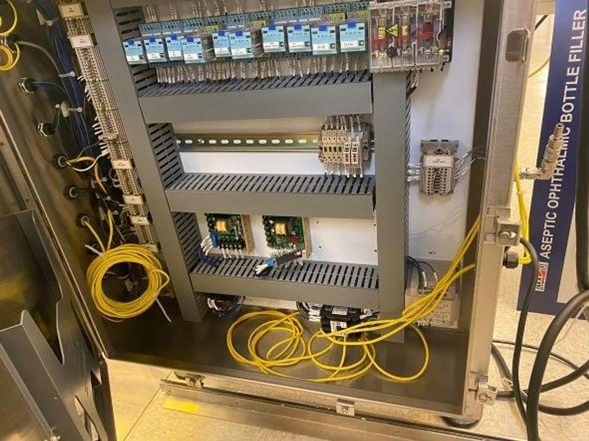 Used PDC 50-M Neck Bander with Heat Tunnel